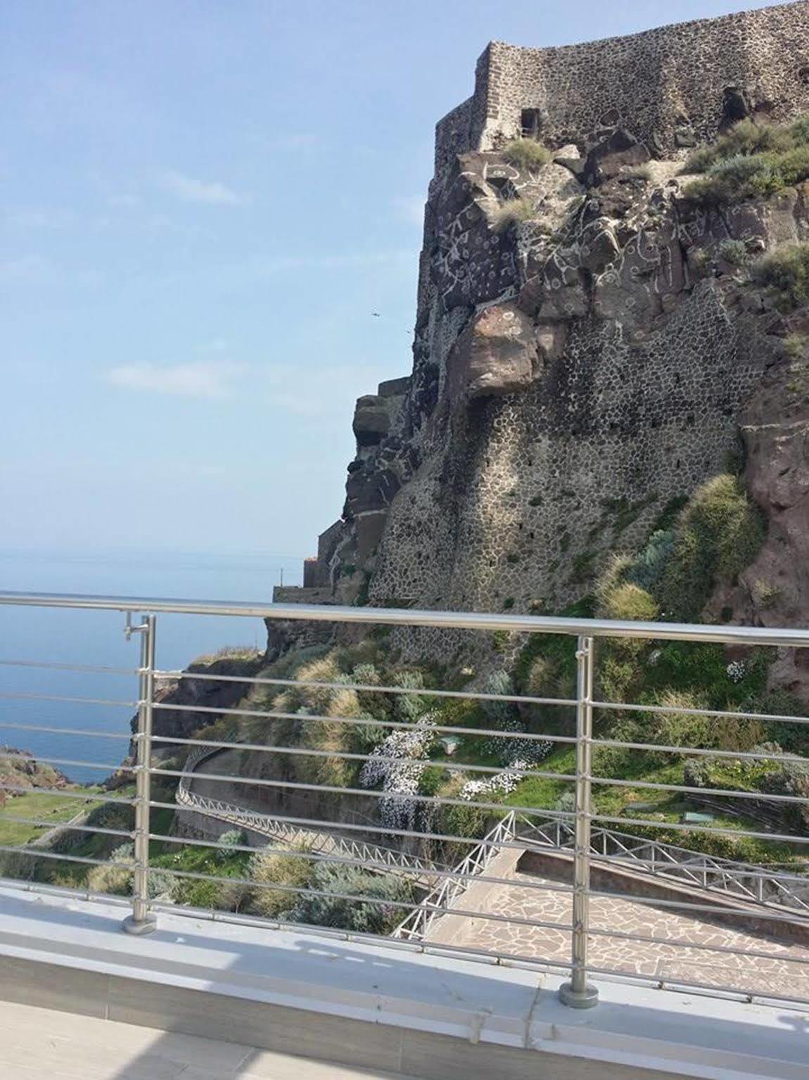 Appartement Miramare Red à Castelsardo Extérieur photo